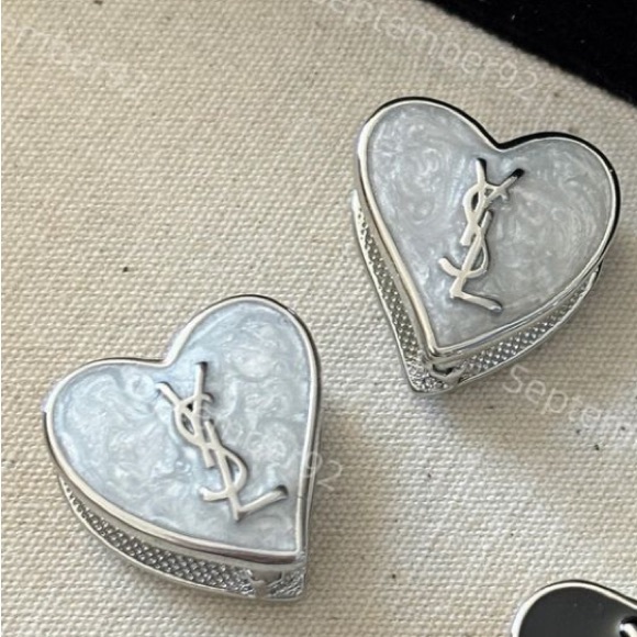 NWT Yves Saint laurent Love Earrings Versatile Earrings Snap Clip Back - Picture 1 of 8